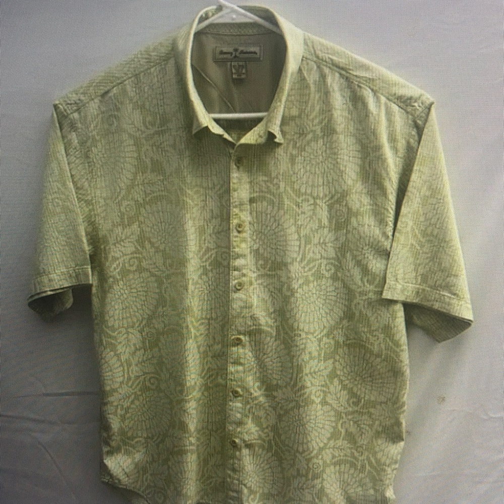 Men's Green Short Sleeve Shirt